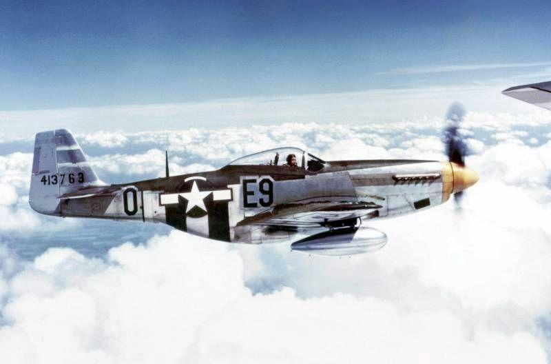 Mustang p 51d 5 na 44 13763 376th fs 361st fg little walden airfield england captain sam c wilkerson
