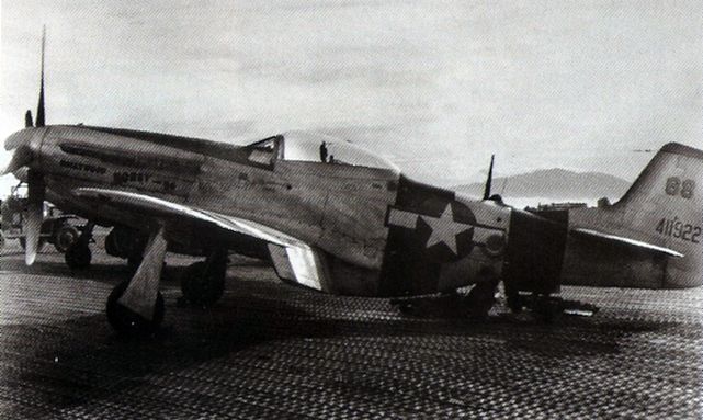 Mustang p 51k 5 nt 82nd trs