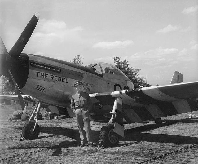 P 51d the rebel 44 13304 382nd fs